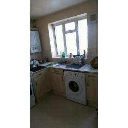 Double bed room to rent.