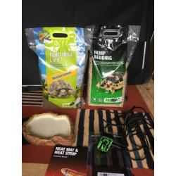 Tortoise table and stand