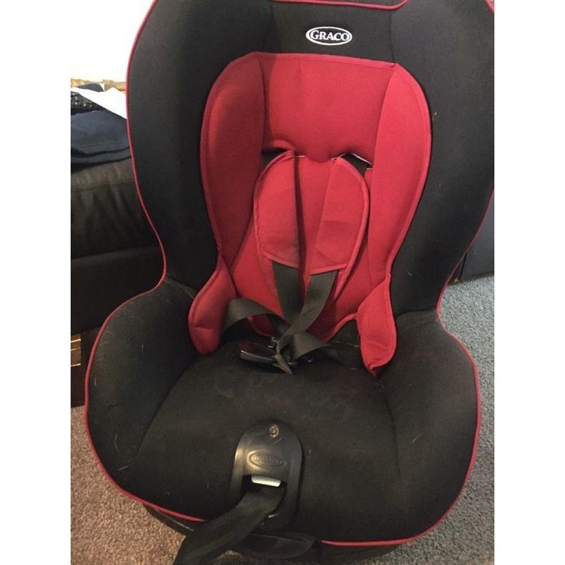 Graco carseat reclines great quality