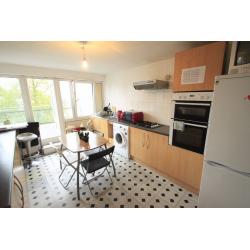 Amazing Double Room in beautiful and quite area of Gospel Oak, huge summer terrace!! (186W)