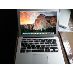 Apple MacBook Air 13.3" A1369 core i5 4gb ram