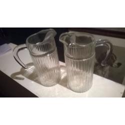 Pair of stylish 2 pint pitchers central London bargain