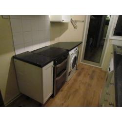 FANTASTIC DOUBLE ROOM AVAILABLE FROM FOR RENT NO DEPOSIT