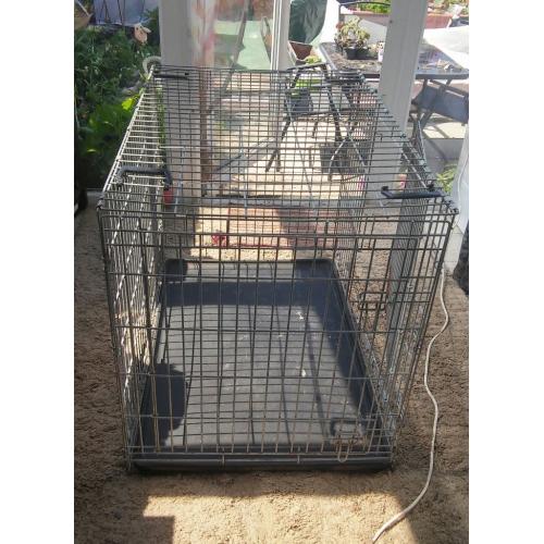 Large Dog Crate with Removable Plastic Tray