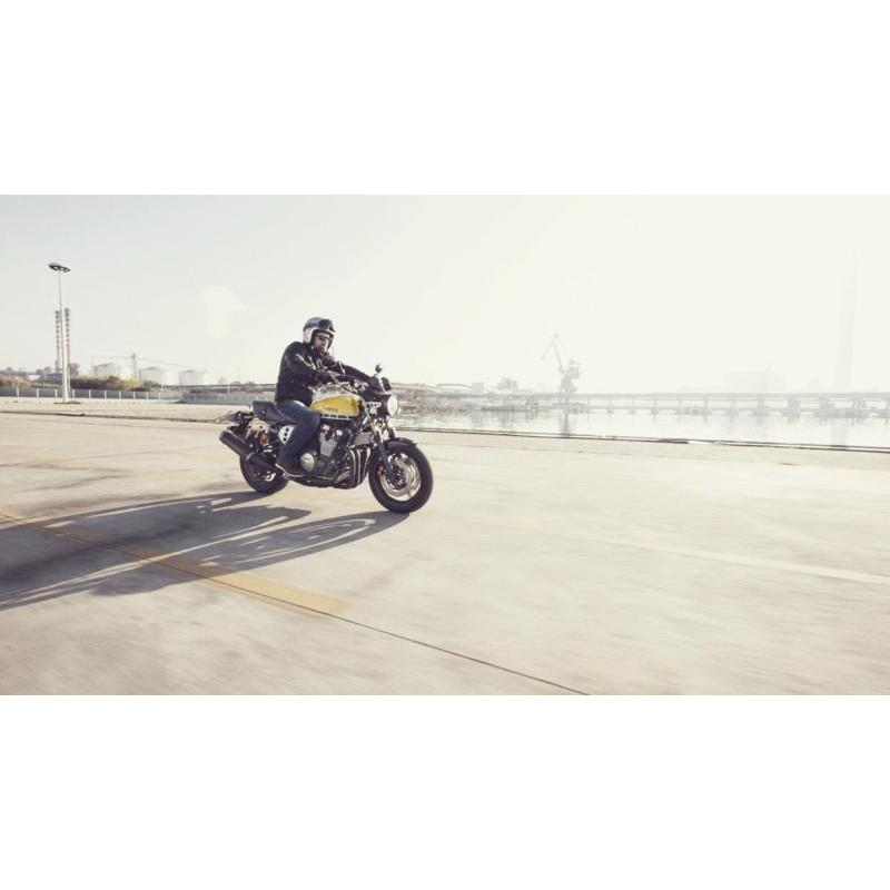 2016 Yamaha XJR1300 1251.00 cc