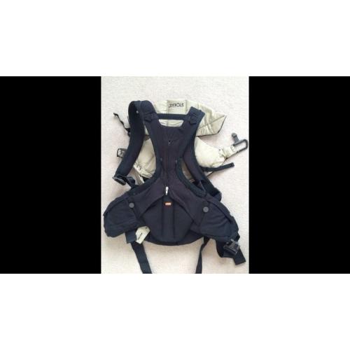 Stokke 3 in 1 carrier