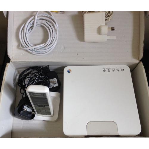 BT hub, home hub and phone for sale