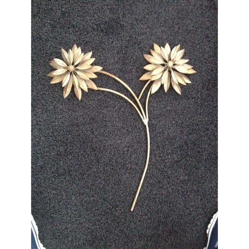Next gold coloured wall ornament