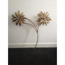 Next gold coloured wall ornament