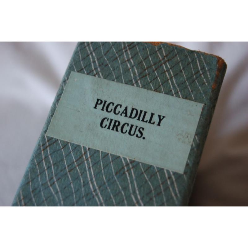 Vintage CHAD VALLEY ( Piccadilly Circus ) G.W.R. JIG-SAW
