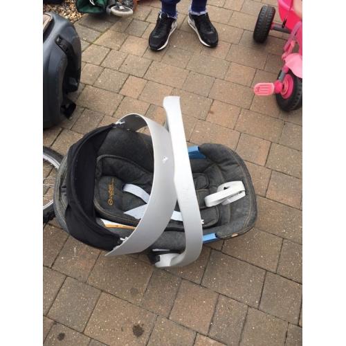 Baby car seat