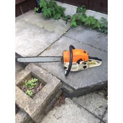 Petrol chainsaw