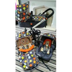 Cossatto giggle 2 pushchair and car seat travel system