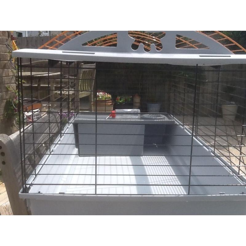 Indoor cage suitable for rabbit or guinea pig