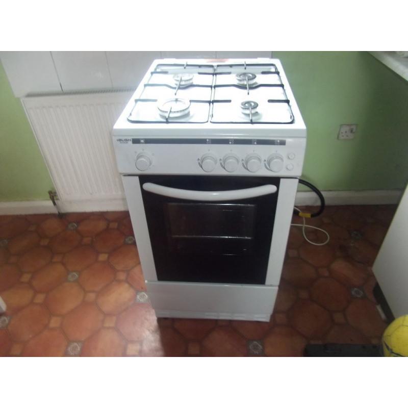 Bush 50cm Gas cooker Under a year old good clean cond electric ignition complete with gas pipe
