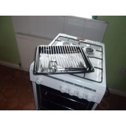 Bush 50cm Gas cooker Under a year old good clean cond electric ignition complete with gas pipe