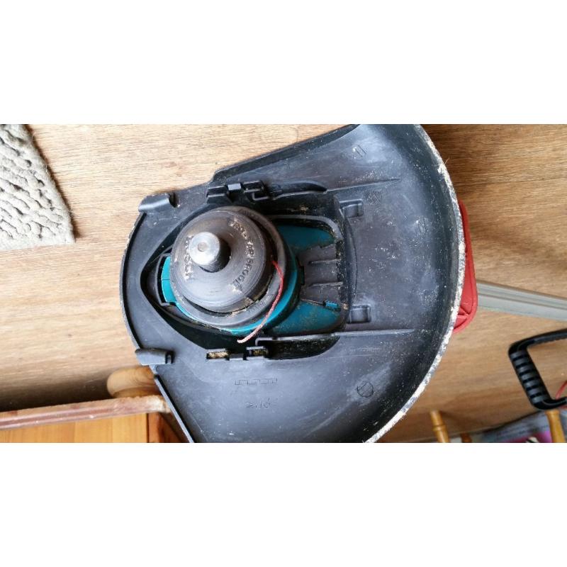 Bosch Electric Telescopic Grass Trimmer 450w