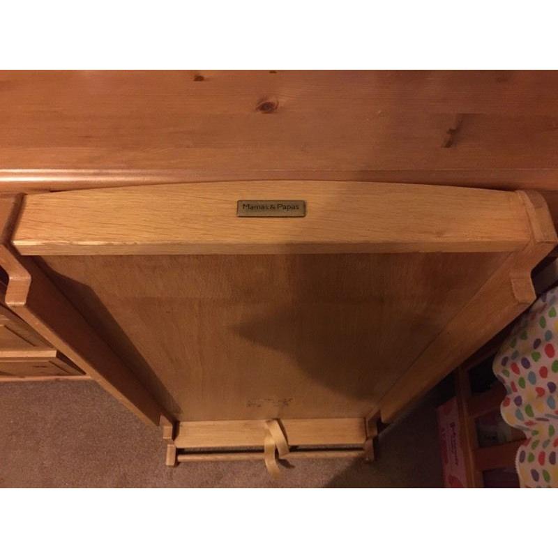 Cot changer