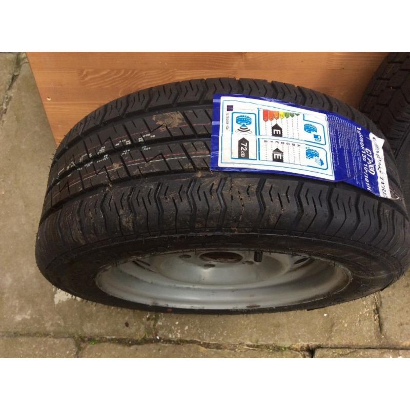 Trailer rims and tyres x2