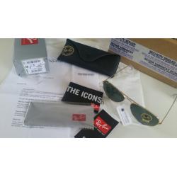 *NEW* 100% authentic Ray Ban Aviators.The Sunglasses Shop. Gold frame ORB3025 L0205 standard size 55