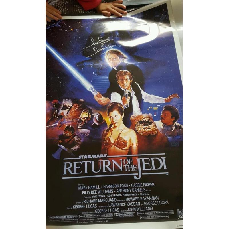 Signed memorabilla