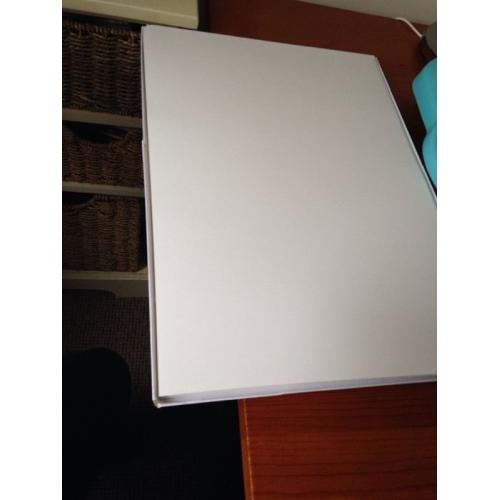 125 sheets of A3 photo gloss paper