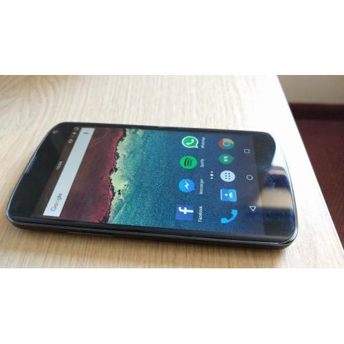 LG Nexus 4 16GB running Android Marshmallow 6.0.1 + Ringke Case - As New