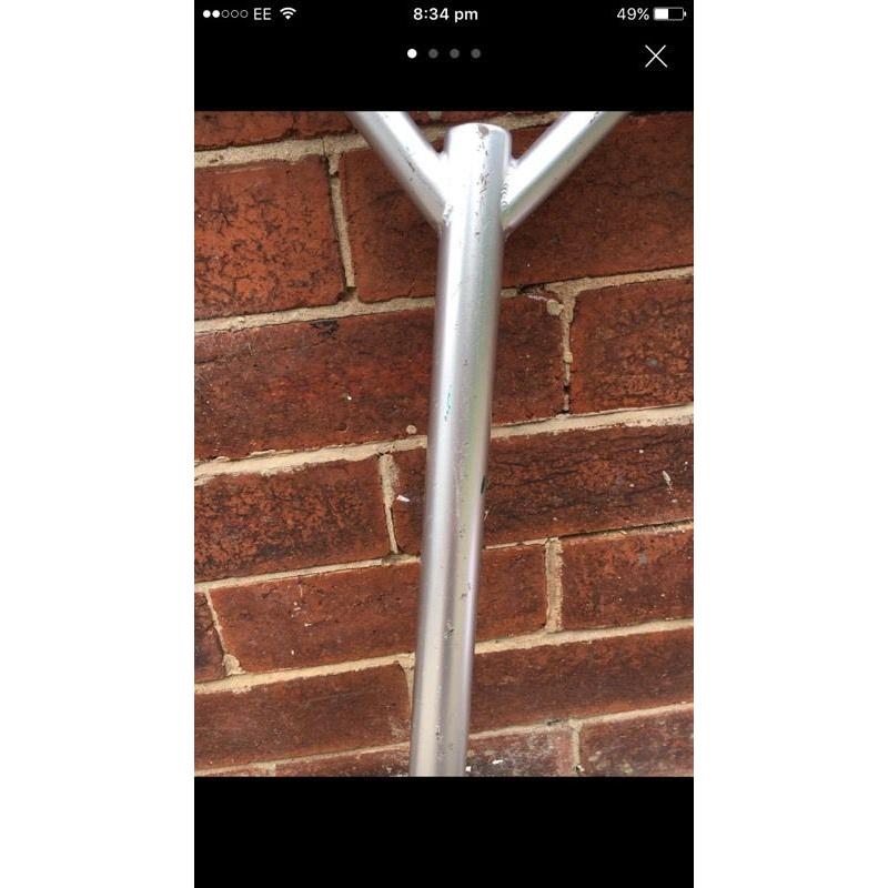 Crisp stunt scooter