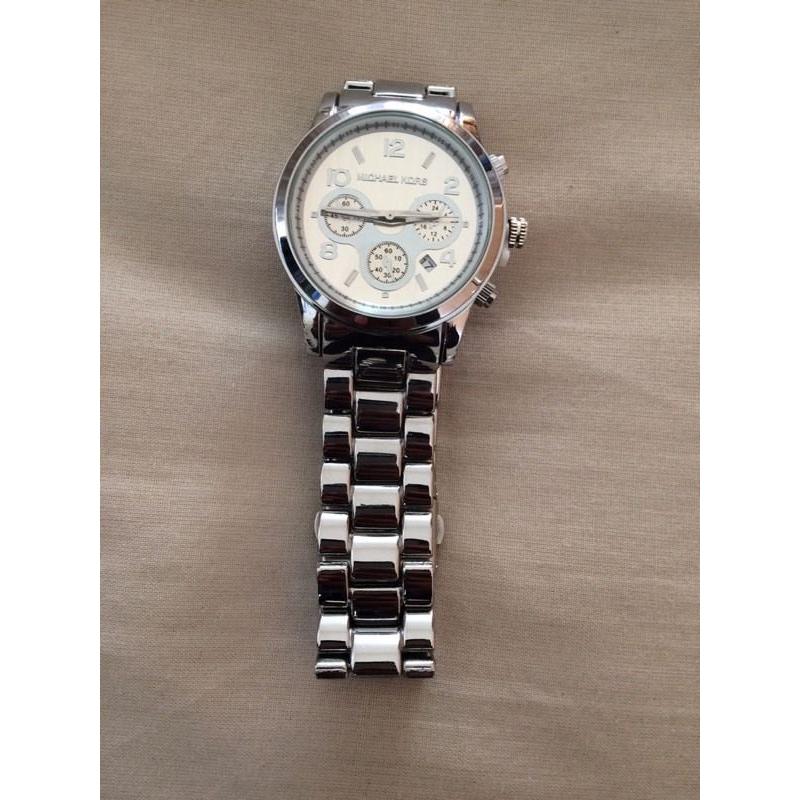 Michael kors silver watch
