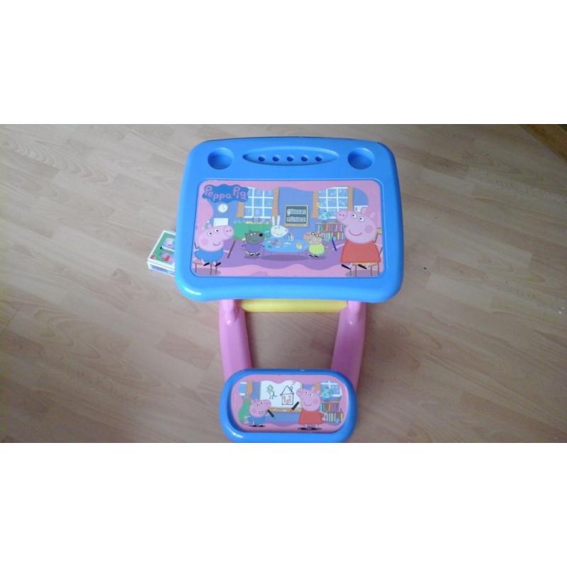 Peppa Pig Desk & Dominoes Excellent Condition!