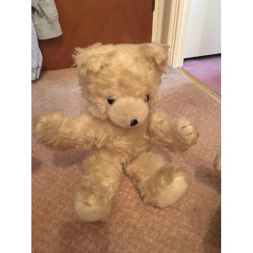 Wendy Boston vintage teddy bear 2