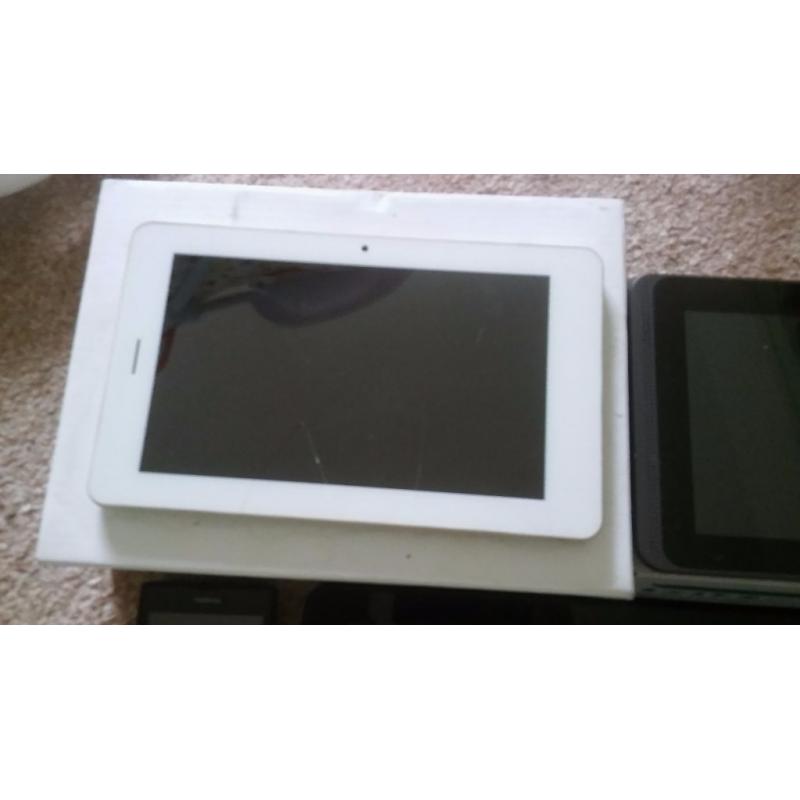 3 tablets and 1 phone for parts!!