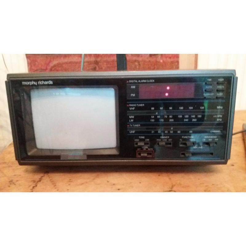 Morphy Richards snooze Radio/Tv/Clock in working condition model CT869
