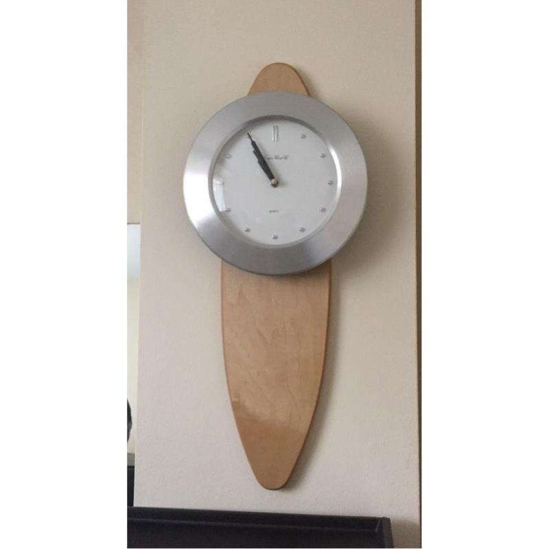 Wall clock (unbranded)