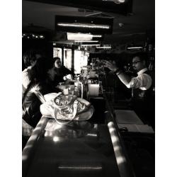 Bar tenders required for full and part time work at City Restaurant on the river near St Paul's