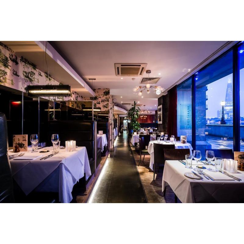 Bar tenders required for full and part time work at City Restaurant on the river near St Paul's