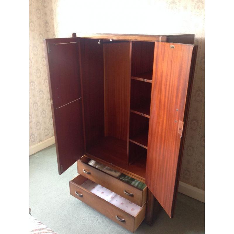 Vintage Austinsuite 1950's/60's Bedroom Furniture