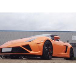 chauffeur driven supercar | Chauffeur driven Lamborghini | Prom Hire | NRA Hire | Lamborghini