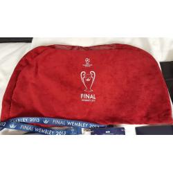 2013 CHAMPIONS LEAGUE MEMORABILIA - FC BAYERN MUNICH VS DORTMUND
