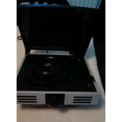 Slim Record Player. Modern.