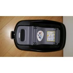 Maxi Cosi Familyfix isofix car seat Base also Maxi Cosi Pearl X 2 Pebble x2