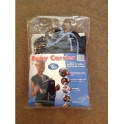 Baby Relax baby carrier never used