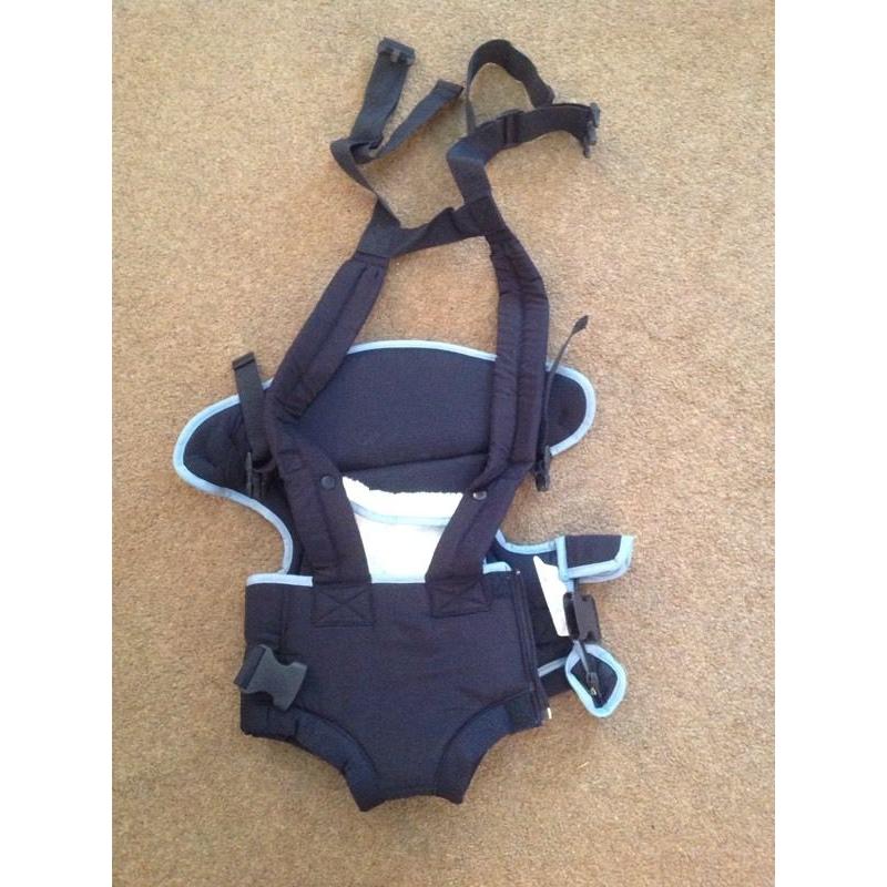 Baby Relax baby carrier never used