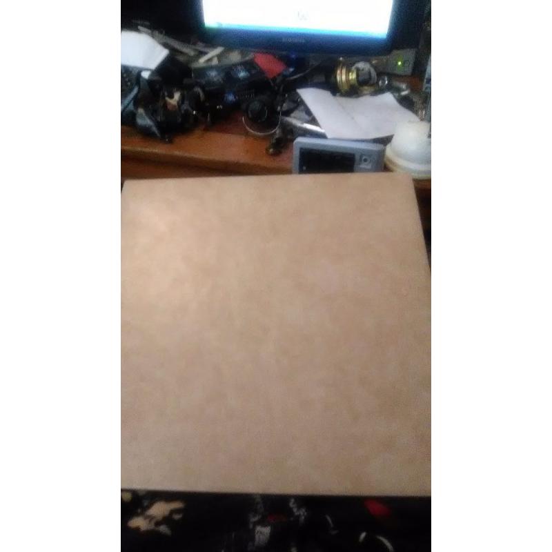 30 x33cm x33cm floor tiles