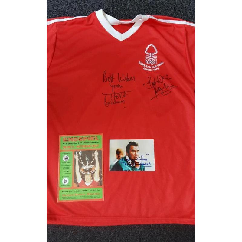 1979 nffc signed football sirt and signed photo of Brian Clough