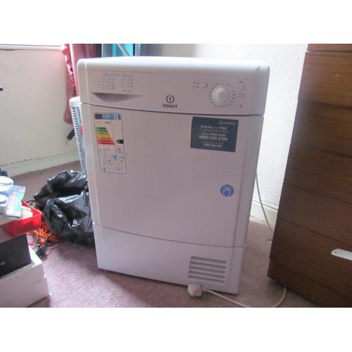 indesit 7kgcondenser dryer