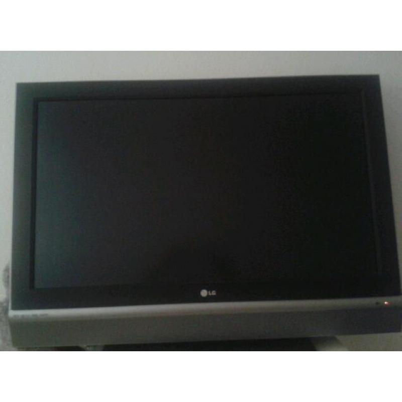 Lg 37" tv. Built in freeview