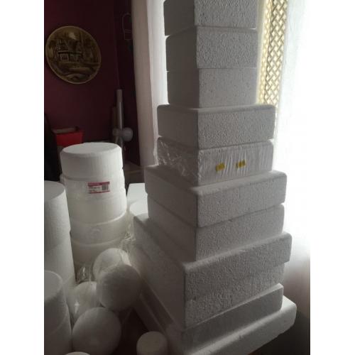 Polystyrene cake dummies
