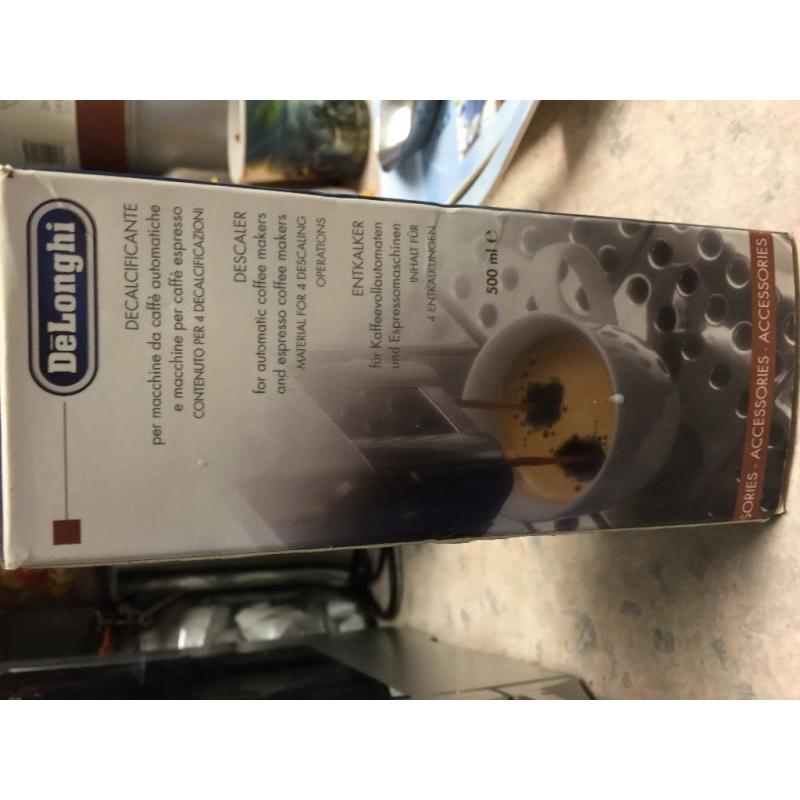 ??De'Longhi Magnifica ESAM04.320.S Rapid Long Bean-to-Cup Coffee Machine??