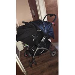 2 in 1 travel system immaculate condition!